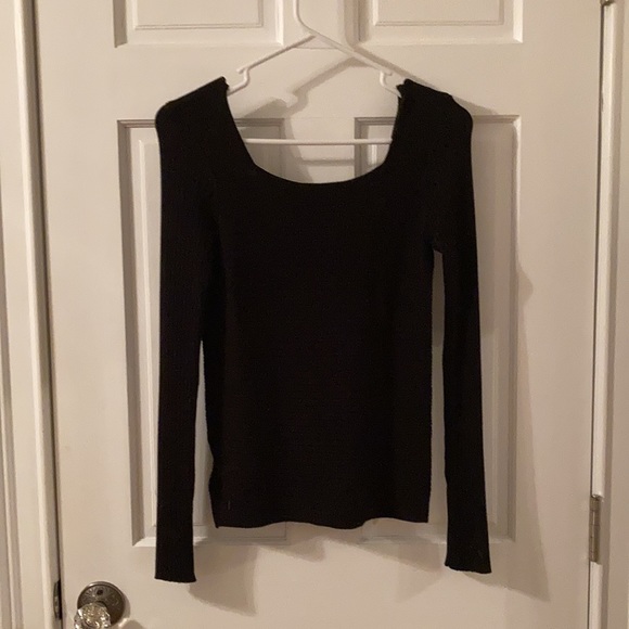 Express Top - Picture 4 of 4